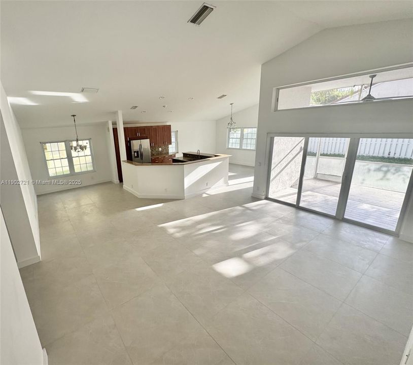 Recently Rented: $4,850 (4 beds, 3 baths, 2088 Square Feet)