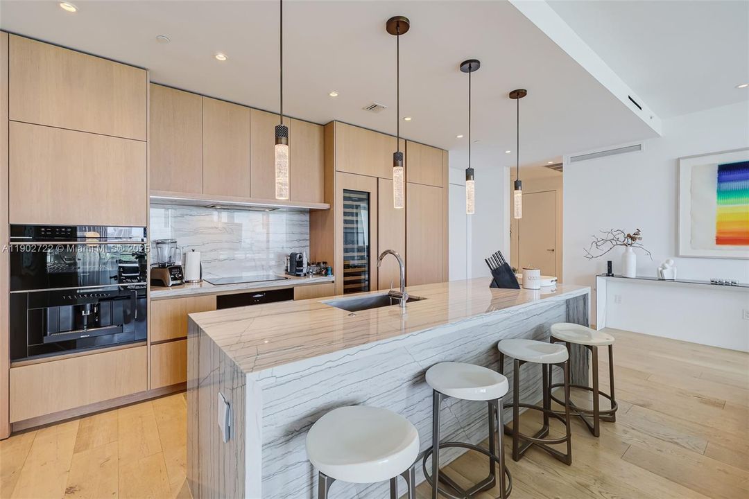 En Venta: $6,250,000 (2 camas, 2 baños, 1457 Pies cuadrados)