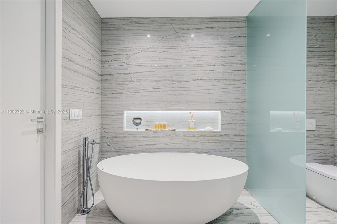 En Venta: $6,250,000 (2 camas, 2 baños, 1457 Pies cuadrados)