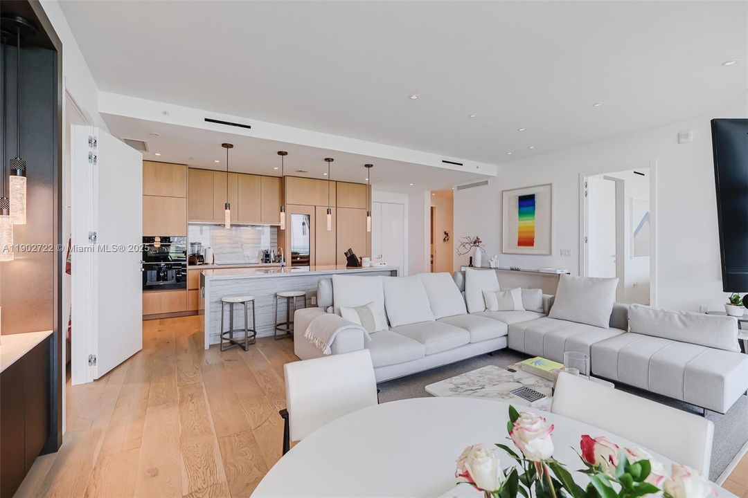 En Venta: $6,250,000 (2 camas, 2 baños, 1457 Pies cuadrados)