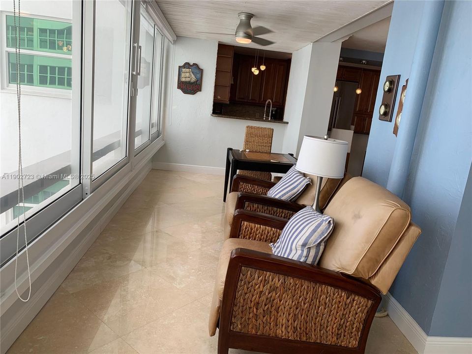 For Rent: $4,000 (2 beds, 2 baths, 1155 Square Feet)