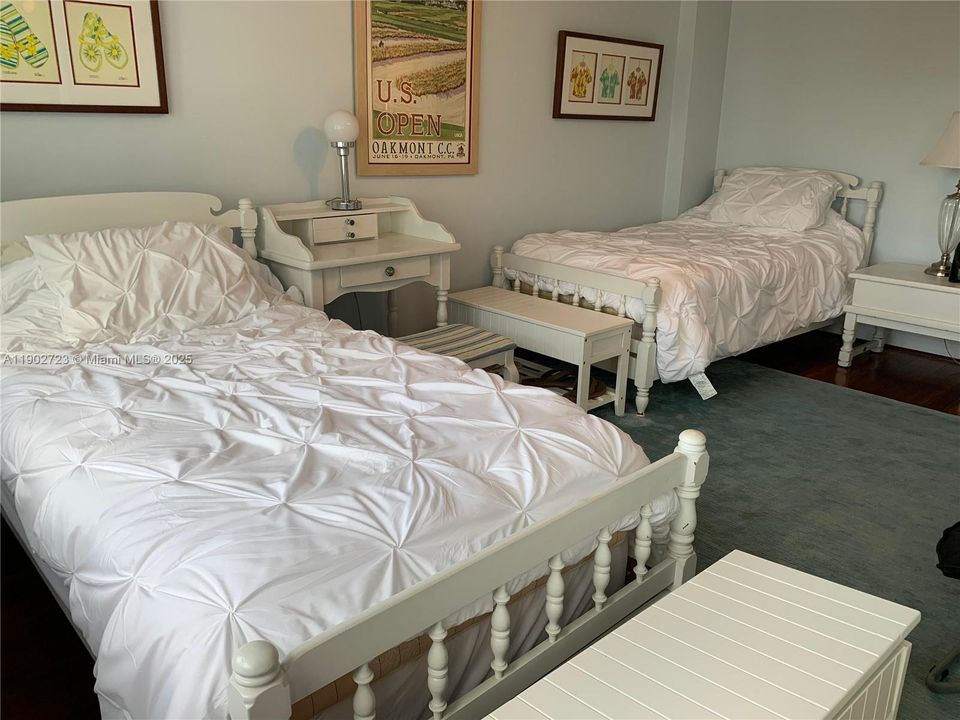 For Rent: $4,000 (2 beds, 2 baths, 1155 Square Feet)