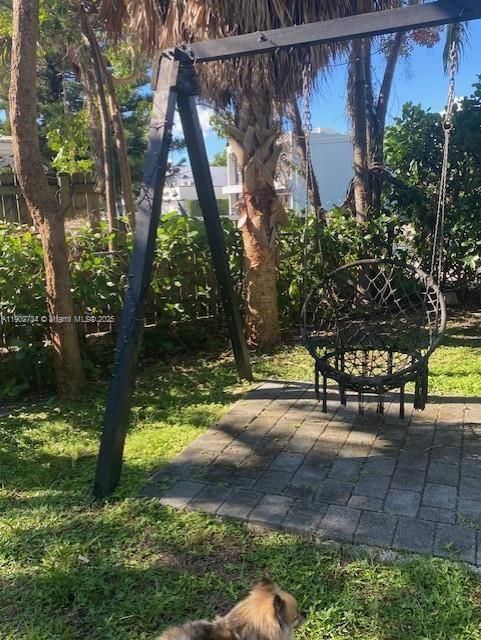 For Sale: $1,200,000 (4 beds, 2 baths, 0 Square Feet)