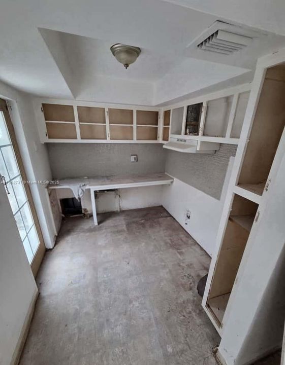 En Venta: $280,000 (2 camas, 1 baños, 880 Pies cuadrados)