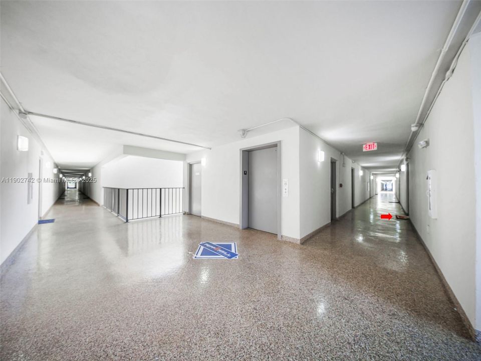 Recently Rented: $2,100 (2 beds, 1 baths, 721 Square Feet)