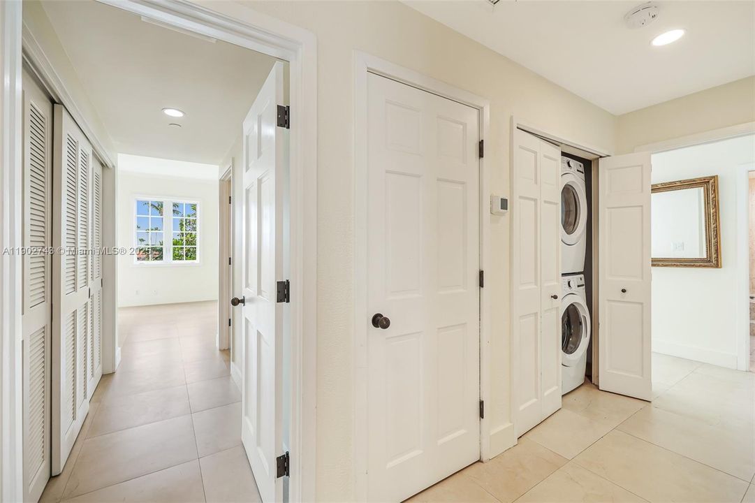 For Sale: $3,490,000 (3 beds, 3 baths, 2049 Square Feet)