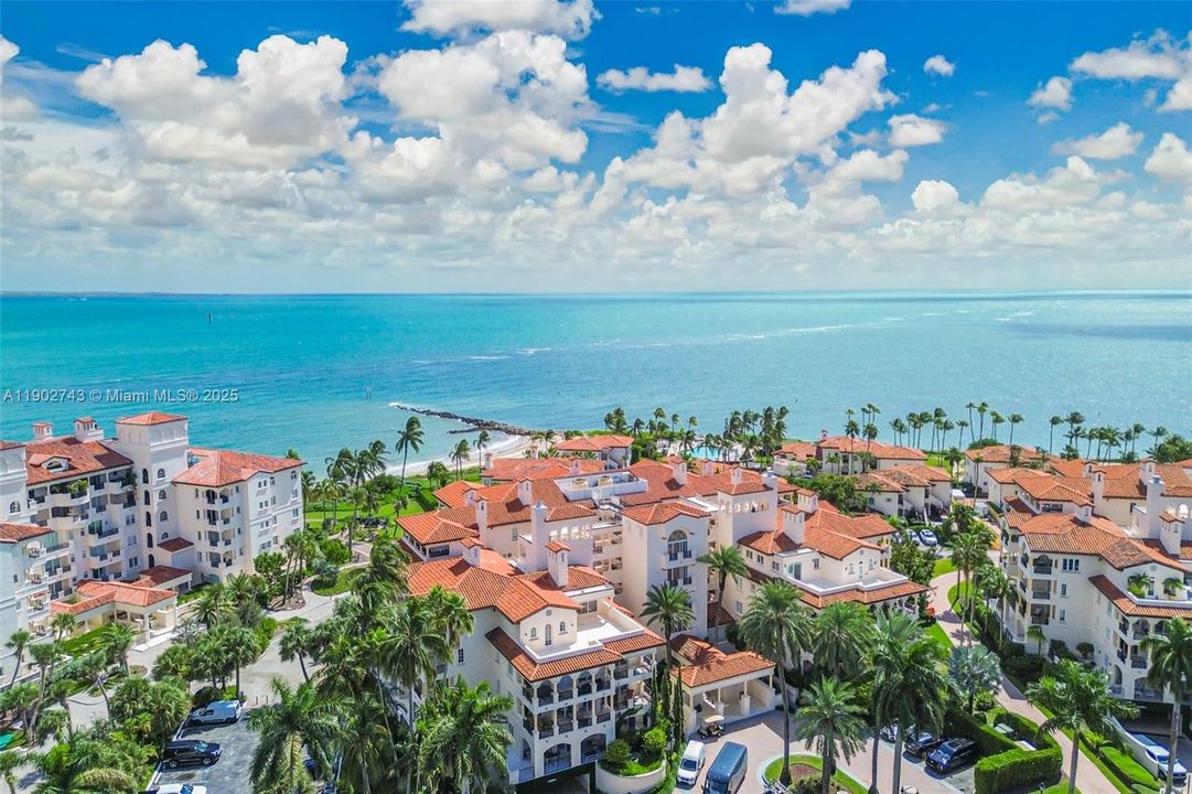 For Sale: $3,490,000 (3 beds, 3 baths, 2049 Square Feet)