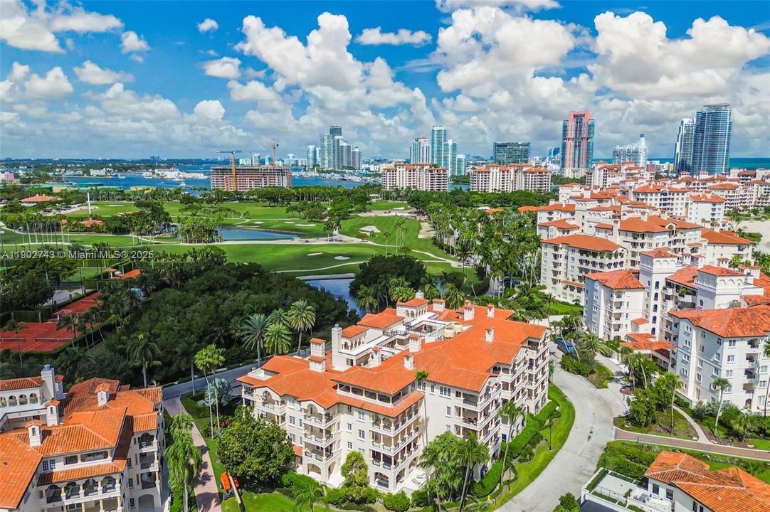 For Sale: $3,490,000 (3 beds, 3 baths, 2049 Square Feet)