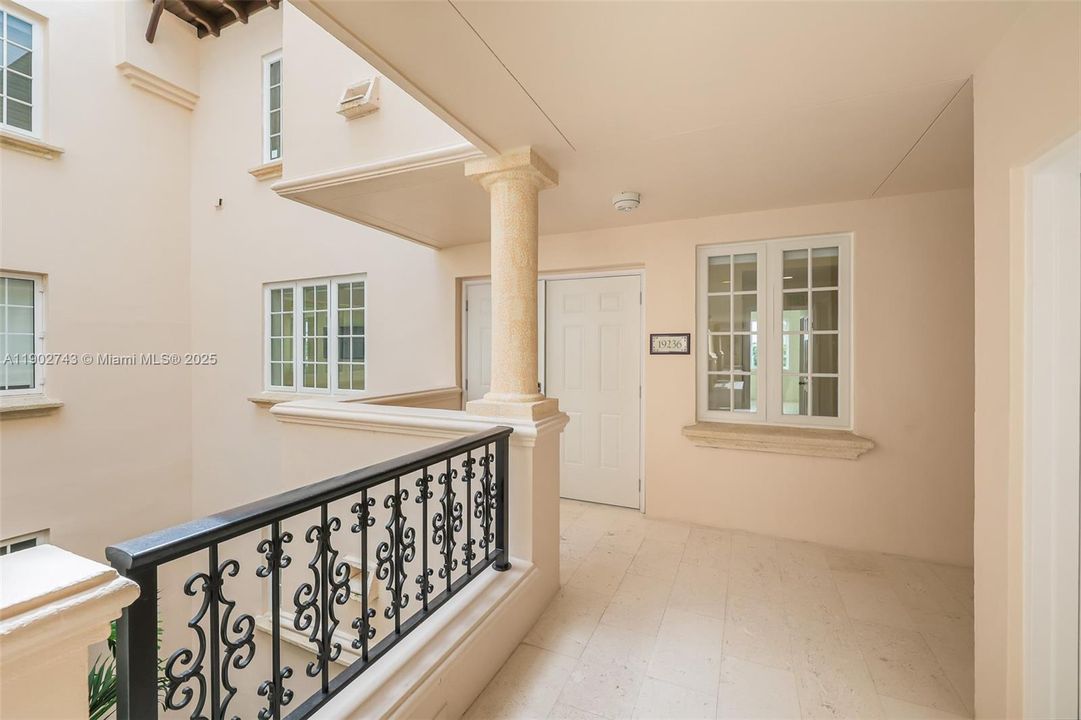 For Sale: $3,490,000 (3 beds, 3 baths, 2049 Square Feet)