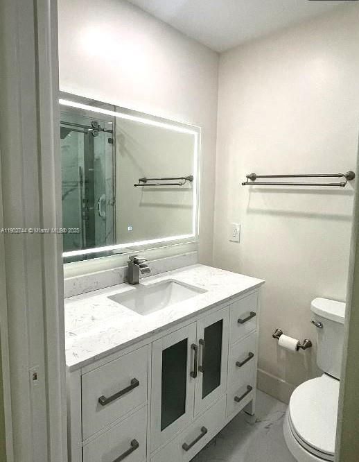 Recently Rented: $3,000 (3 beds, 2 baths, 970 Square Feet)