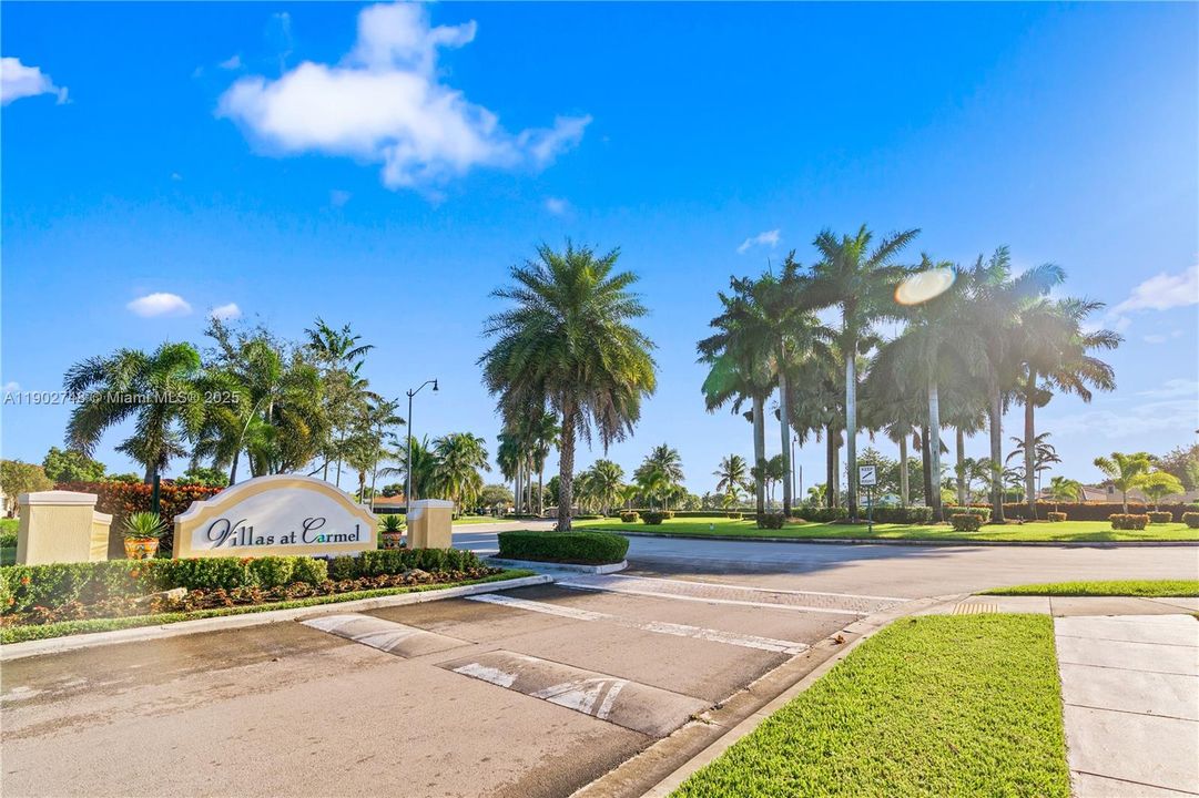 For Sale: $280,000 (3 beds, 2 baths, 1062 Square Feet)