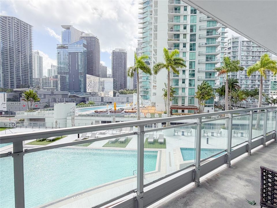 Recently Rented: $3,600 (2 beds, 2 baths, 1172 Square Feet)