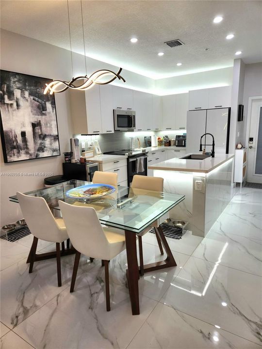 En Renta: $3,500 (3 camas, 2 baños, 1124 Pies cuadrados)