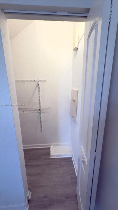 出租: $1,725 (2 贝兹, 2 浴室, 855 平方英尺)