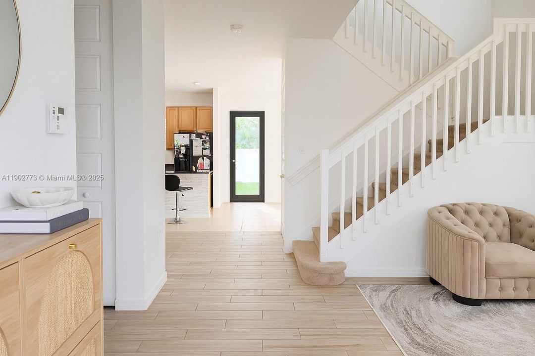 For Sale: $720,000 (3 beds, 2 baths, 1965 Square Feet)