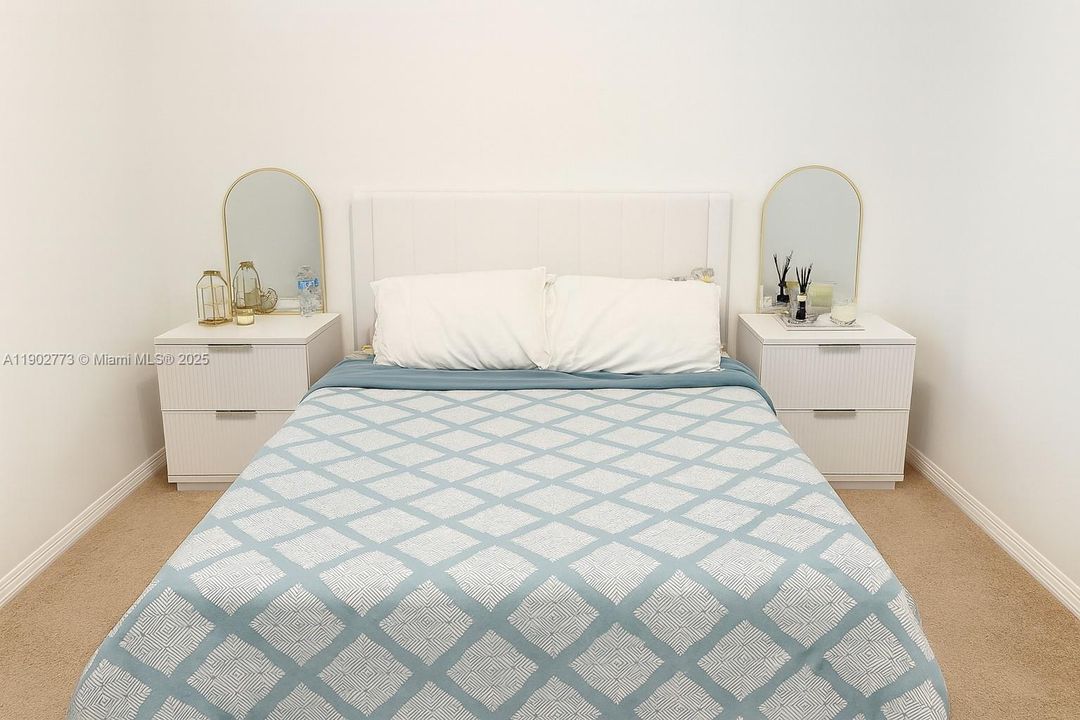 For Sale: $720,000 (3 beds, 2 baths, 1965 Square Feet)