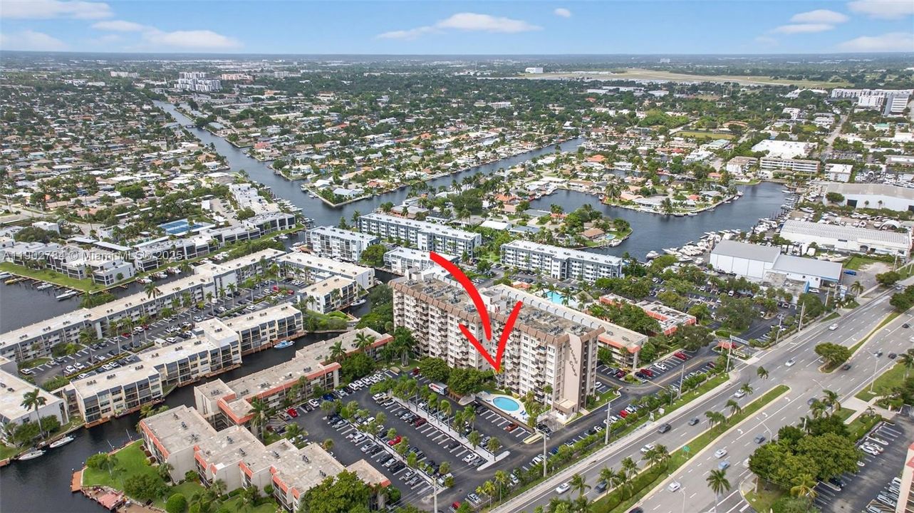 For Sale: $235,000 (1 beds, 1 baths, 630 Square Feet)