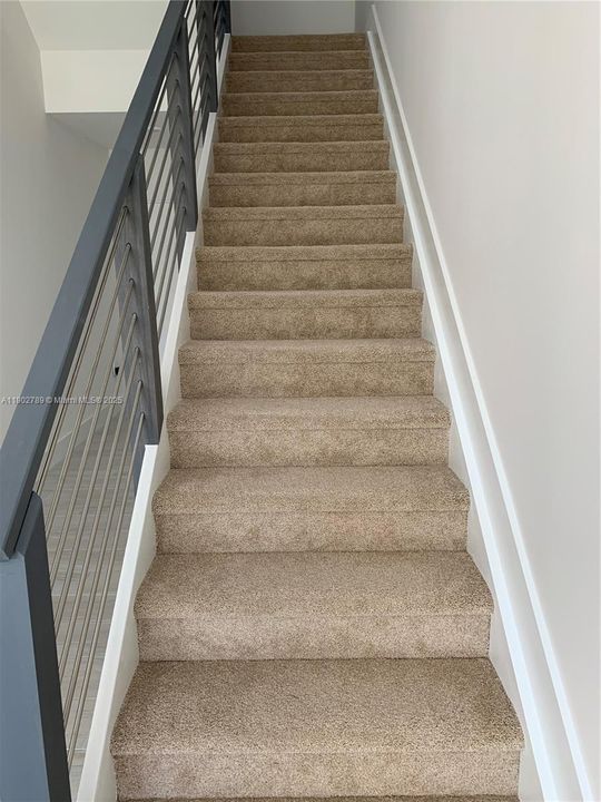 For Sale: $525,000 (3 beds, 2 baths, 1616 Square Feet)