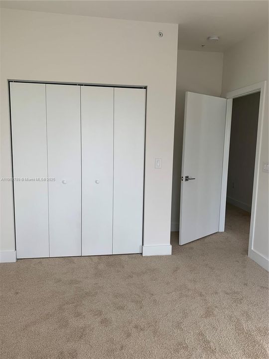 For Sale: $525,000 (3 beds, 2 baths, 1616 Square Feet)