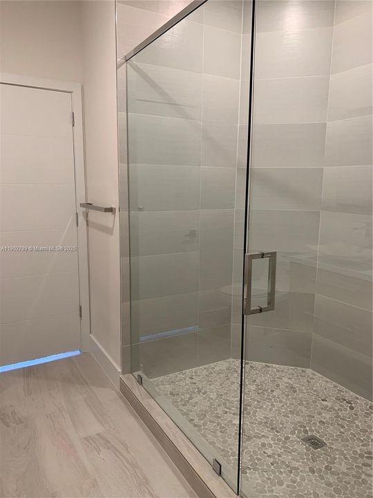 For Sale: $525,000 (3 beds, 2 baths, 1616 Square Feet)