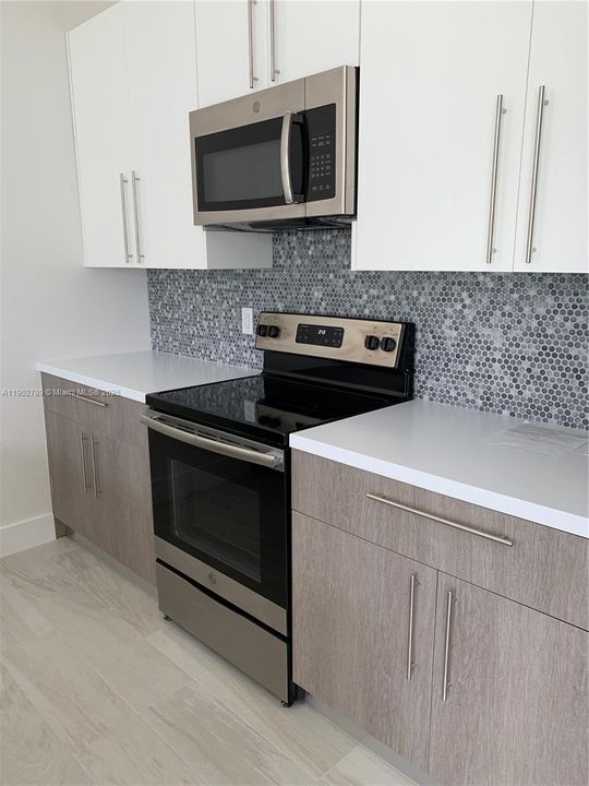 For Sale: $525,000 (3 beds, 2 baths, 1616 Square Feet)