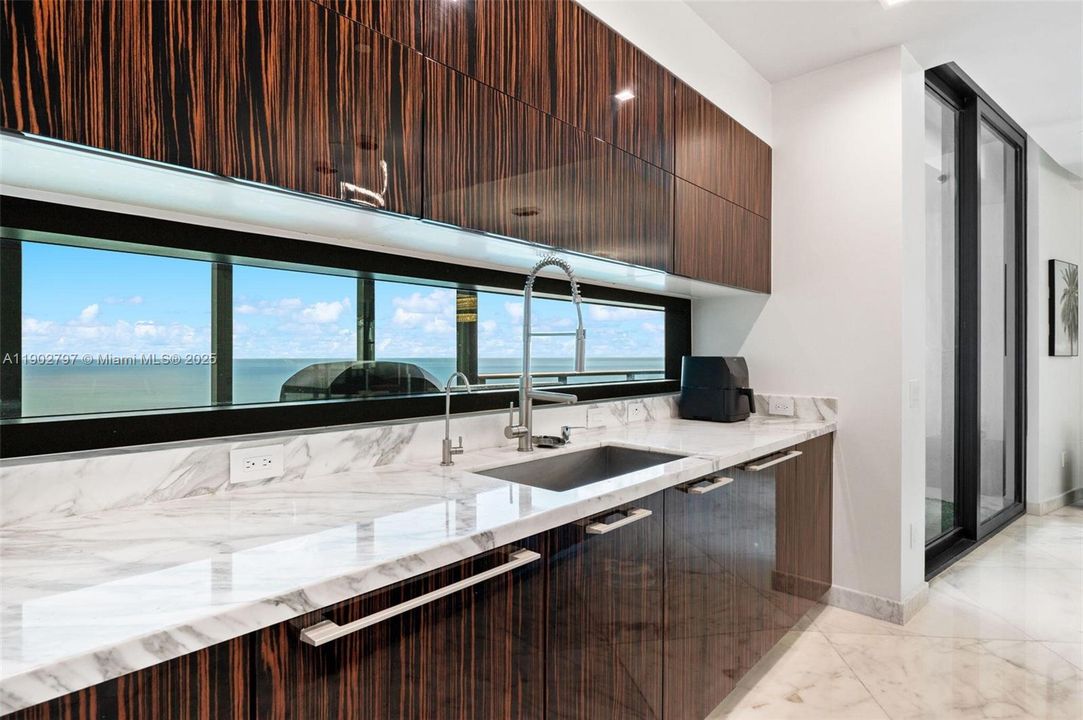 待售: $4,900,000 (3 贝兹, 4 浴室, 3171 平方英尺)