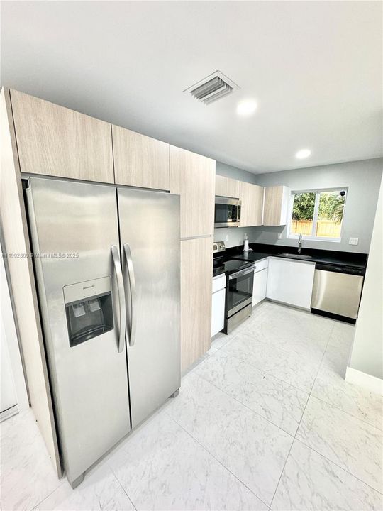 For Sale: $1,800,000 (0 beds, 0 baths, 1811 Square Feet)