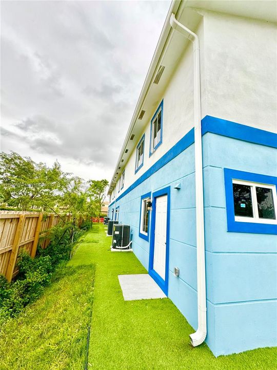 For Sale: $1,800,000 (0 beds, 0 baths, 1811 Square Feet)