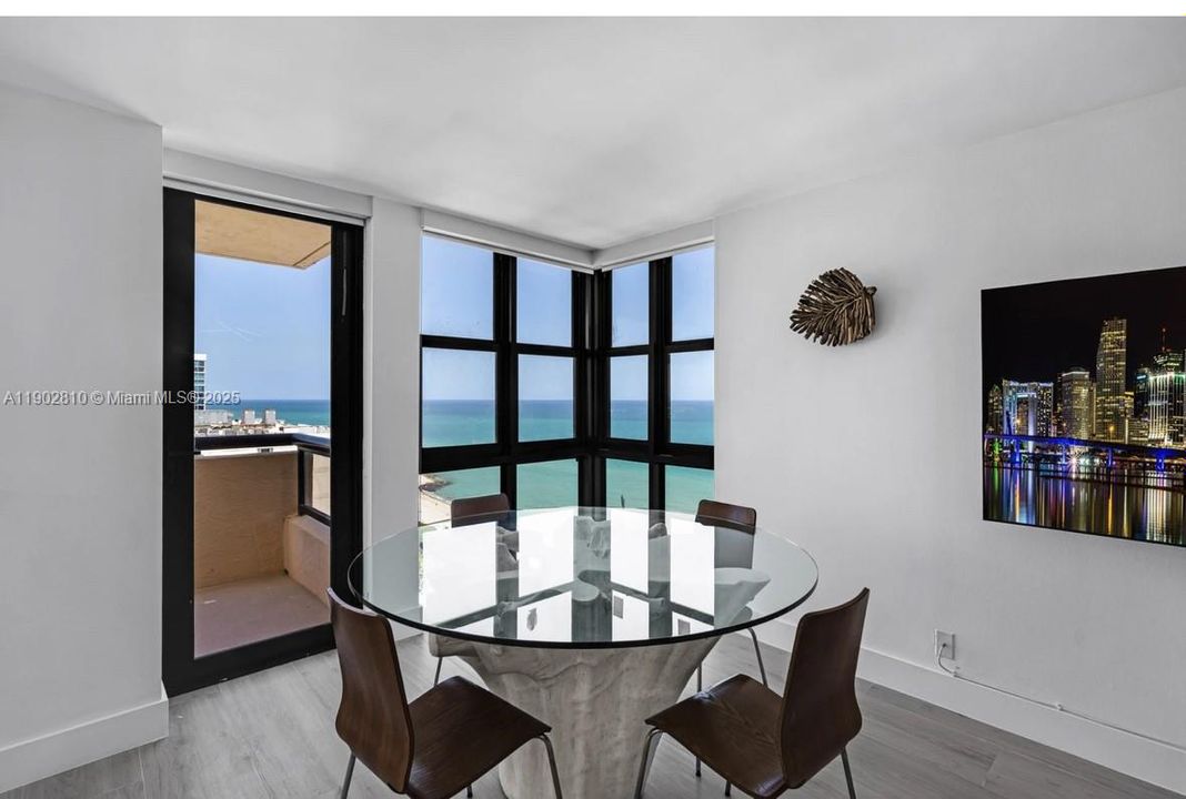 For Sale: $1,130,000 (1 beds, 1 baths, 798 Square Feet)