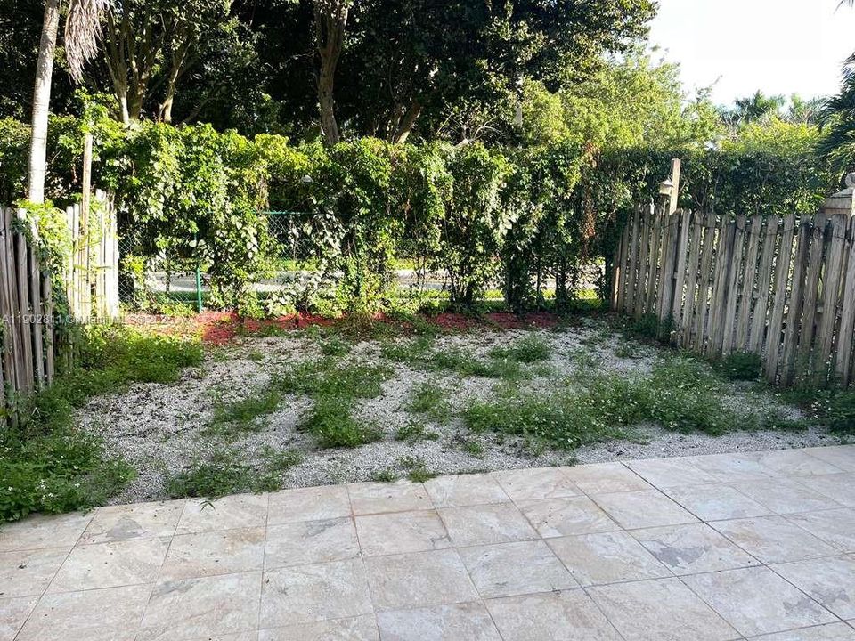 For Sale: $480,000 (3 beds, 2 baths, 1601 Square Feet)