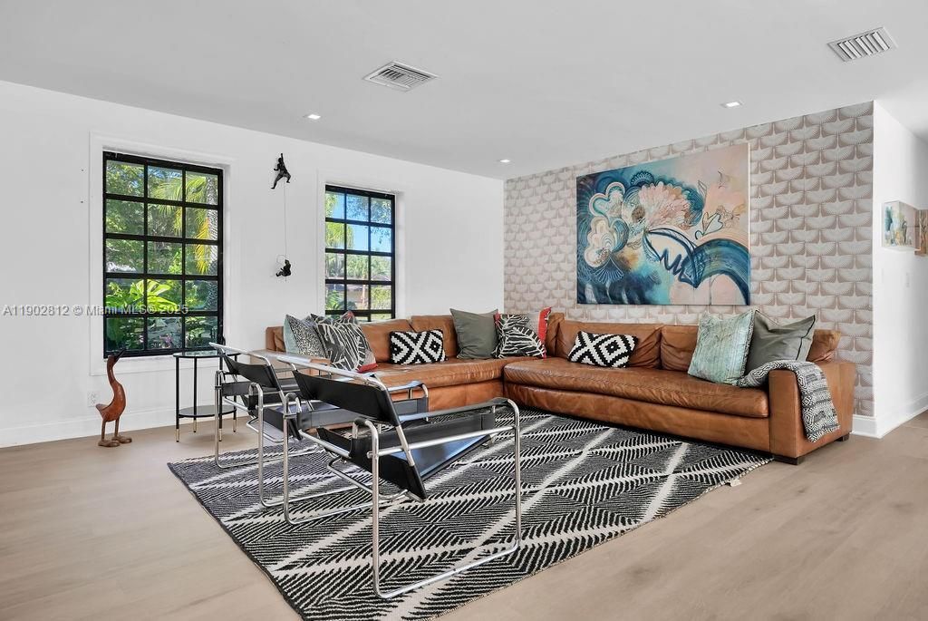 Active With Contract: $1,380,000 (4 beds, 3 baths, 2758 Square Feet)
