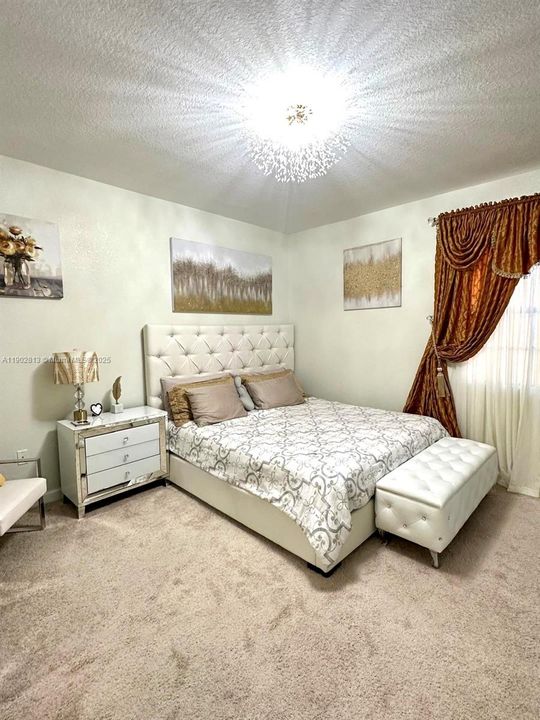 En Venta: $399,995 (3 camas, 2 baños, 0 Pies cuadrados)