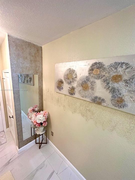 En Venta: $399,995 (3 camas, 2 baños, 0 Pies cuadrados)