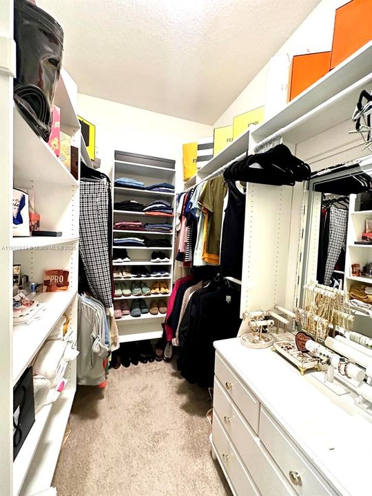 En Venta: $399,995 (3 camas, 2 baños, 0 Pies cuadrados)