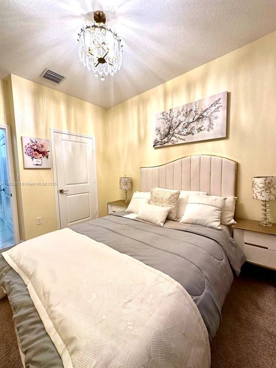 En Venta: $399,995 (3 camas, 2 baños, 0 Pies cuadrados)