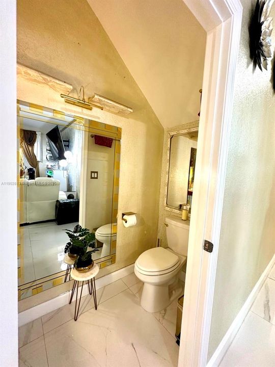 En Venta: $399,995 (3 camas, 2 baños, 0 Pies cuadrados)