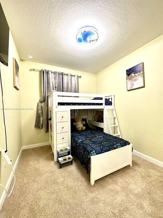 En Venta: $399,995 (3 camas, 2 baños, 0 Pies cuadrados)