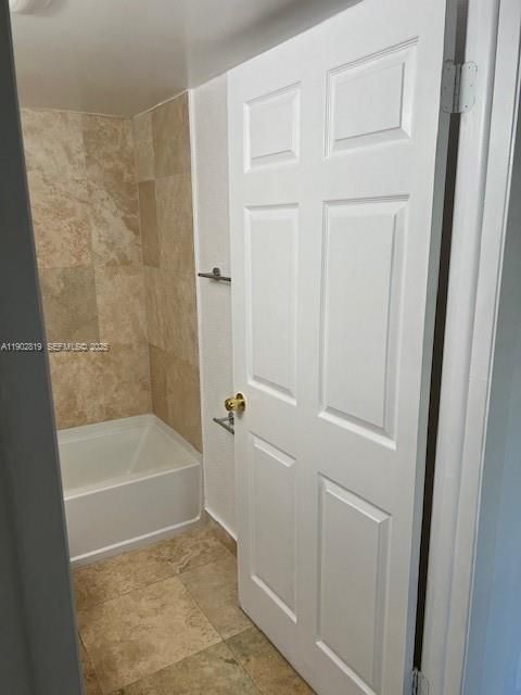 For Rent: $2,450 (3 beds, 2 baths, 1165 Square Feet)