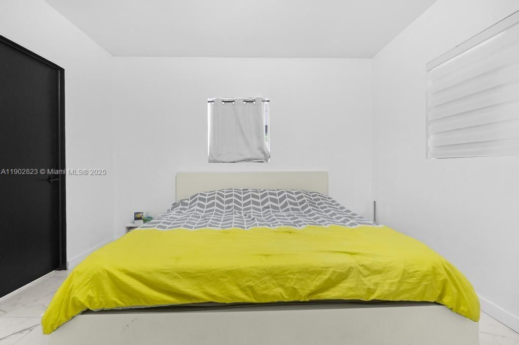 For Sale: $615,000 (4 beds, 3 baths, 1290 Square Feet)