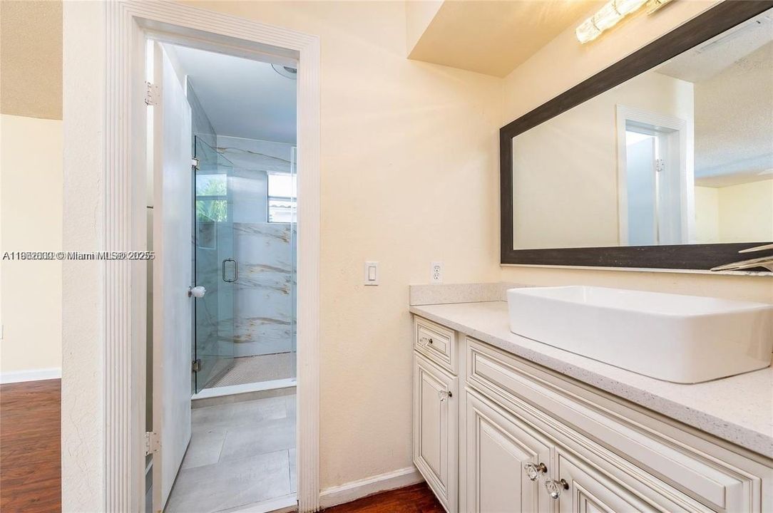 For Sale: $575,000 (4 beds, 3 baths, 2020 Square Feet)