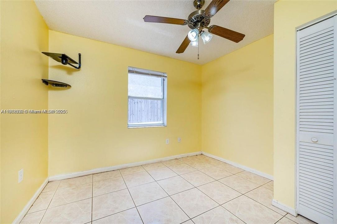 For Sale: $575,000 (4 beds, 3 baths, 2020 Square Feet)