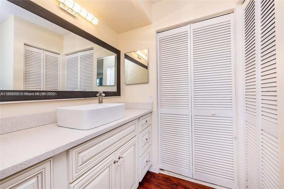 For Sale: $575,000 (4 beds, 3 baths, 2020 Square Feet)