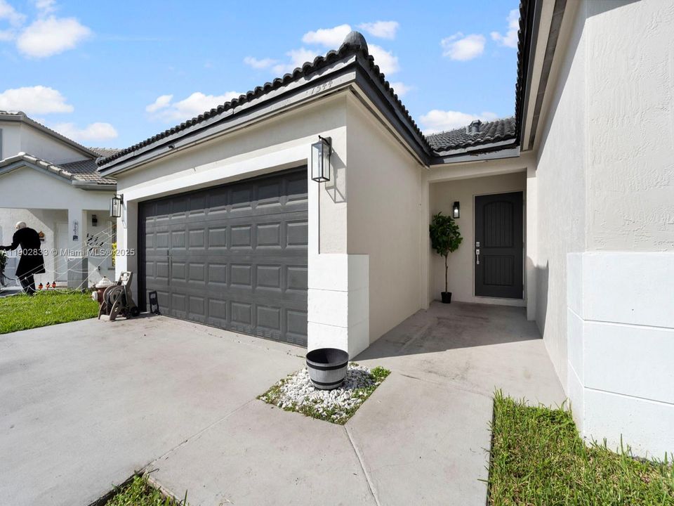 最近售出: $619,000 (3 贝兹, 2 浴室, 1449 平方英尺)