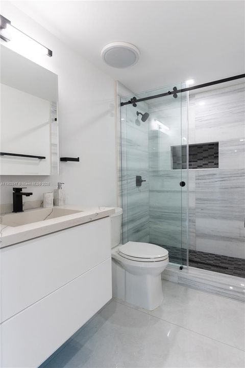 For Sale: $3,195,000 (5 beds, 3 baths, 2373 Square Feet)