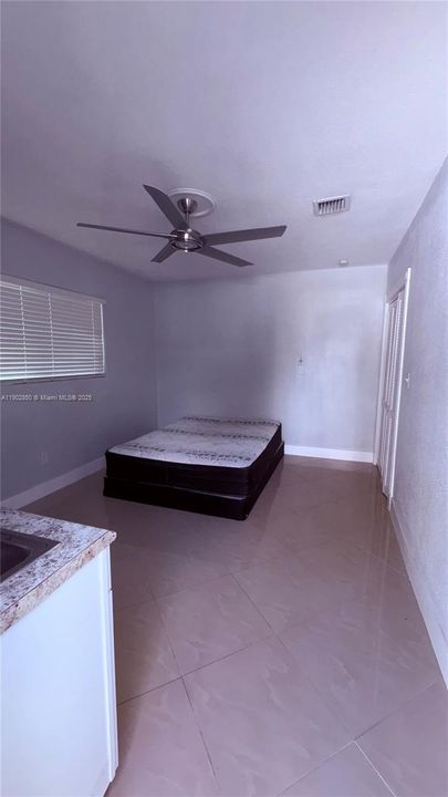 For Sale: $650,000 (4 beds, 2 baths, 1828 Square Feet)