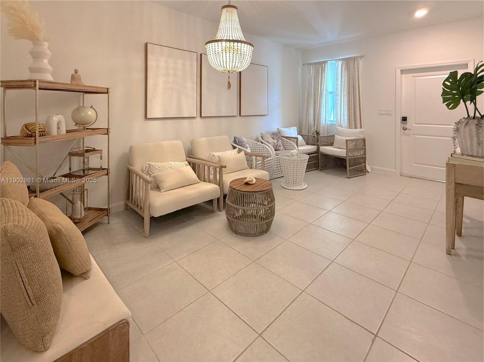 For Rent: $3,200 (4 beds, 2 baths, 1820 Square Feet)