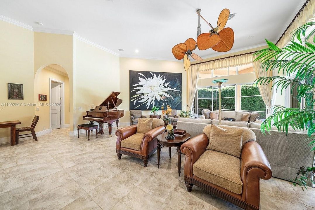 Active With Contract: $5,200,000 (3 beds, 3 baths, 4393 Square Feet)