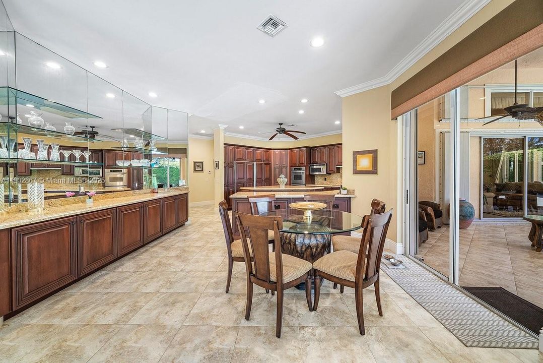 Active With Contract: $5,200,000 (3 beds, 3 baths, 4393 Square Feet)