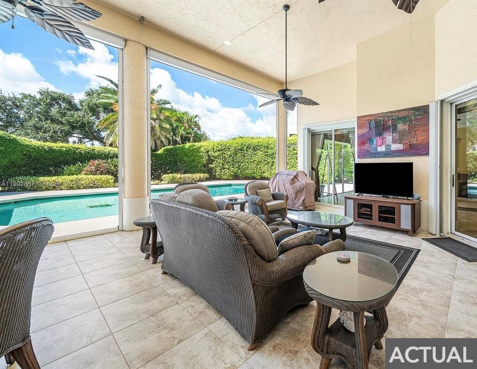 Active With Contract: $5,200,000 (3 beds, 3 baths, 4393 Square Feet)