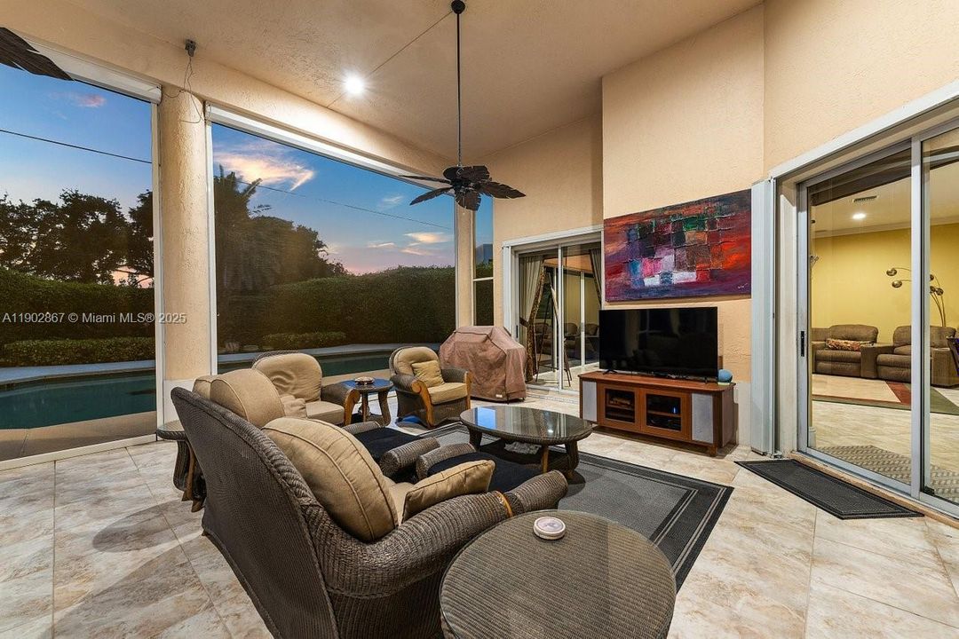 Active With Contract: $5,200,000 (3 beds, 3 baths, 4393 Square Feet)